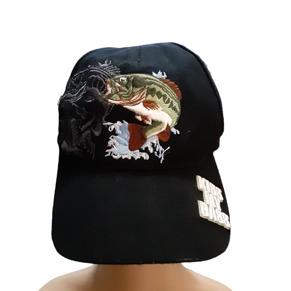 Kiss My Bass Fishing Hat